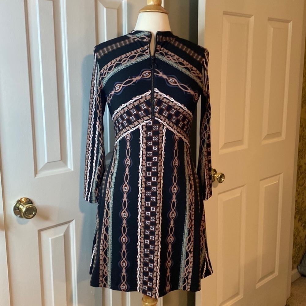 Free People Dress w/ Zipper Size Small in Like New Condition